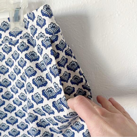 Boden Geometric Pencil Skirt Sz 8 - Picture 4 of 9